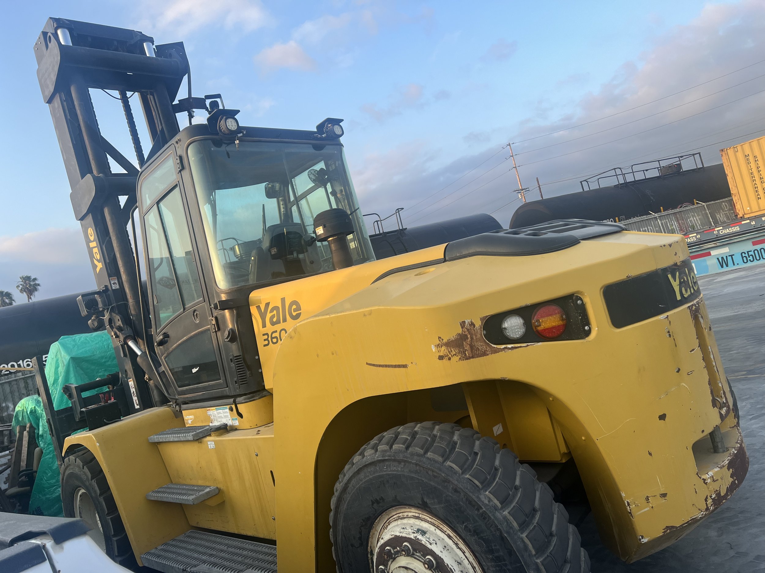 Forklift